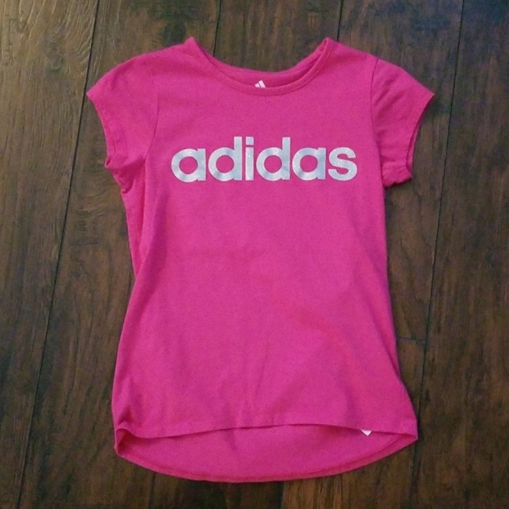 Girls short sleeve adidas shirt